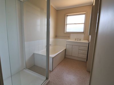 86 Lilac Avenue, Kerang
