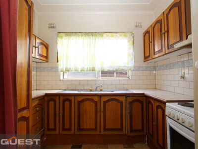 16 Sixth Avenue, Condell Park