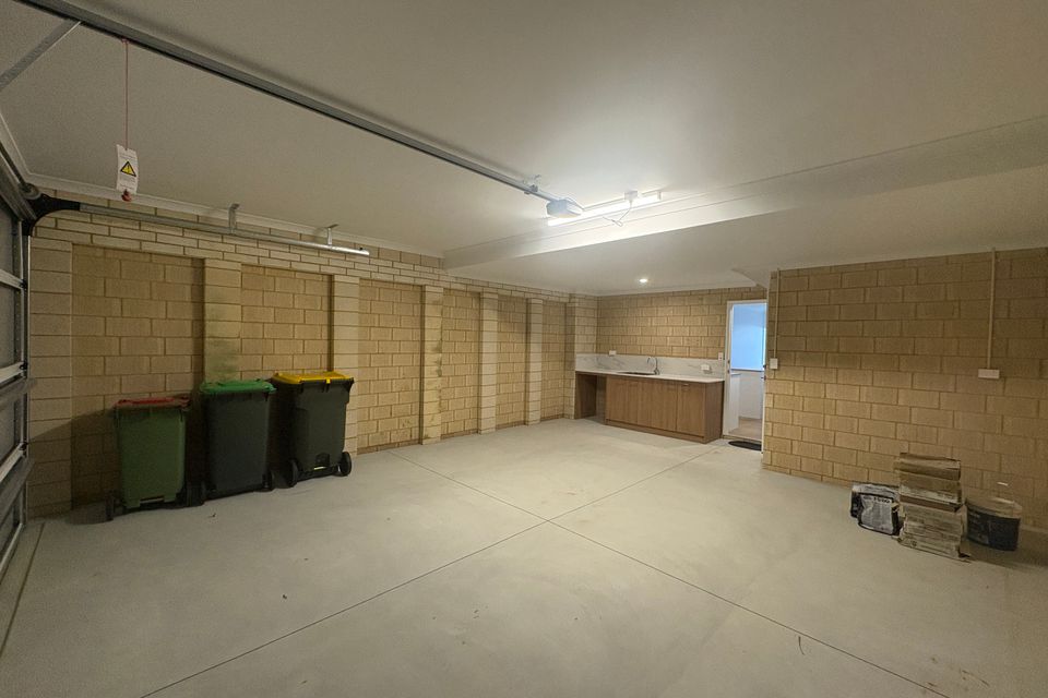 22 Boodalang Cres, Rockingham
