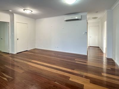 2 / 6 French Street, Booval