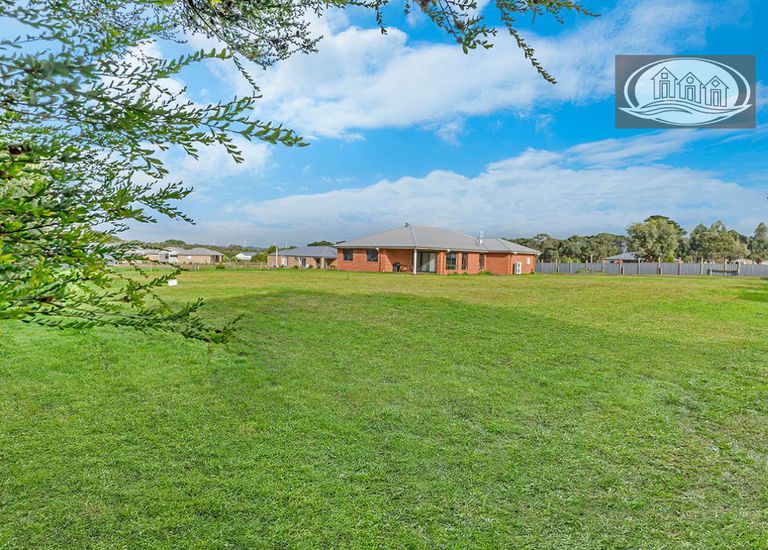 44 Murphys Road, Portland