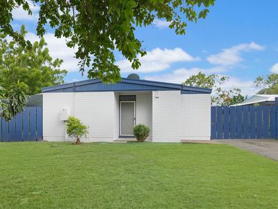 49 Schombacher Circuit, Moulden