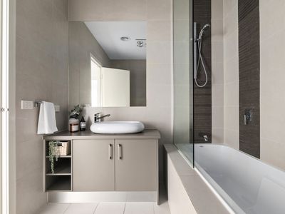 28 Monmouth Street, Newport