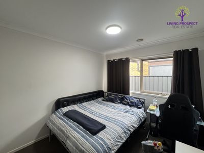 43 Ponsford Drive, Point Cook