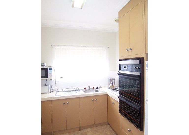 3 / 24 Rutland Avenue, Brighton