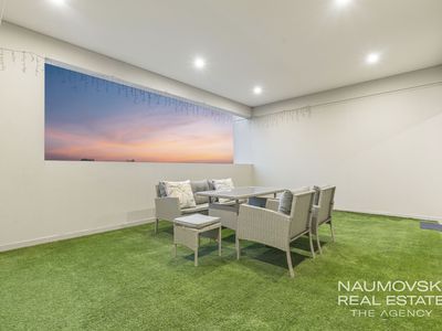 7 / 17 Stroughton Road, Westminster