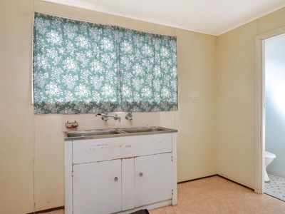 10 Cheetham Street, Kalgoorlie