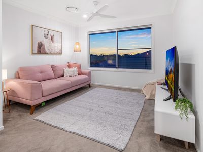 35 Whitsunday Circuit, Pimpama