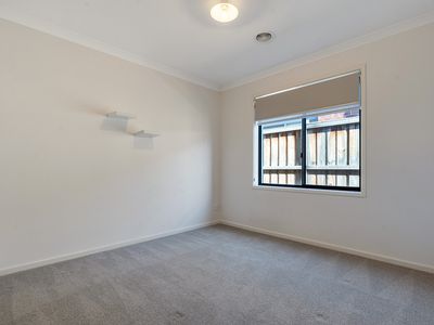 108 Oakbank Blvd, Whittlesea