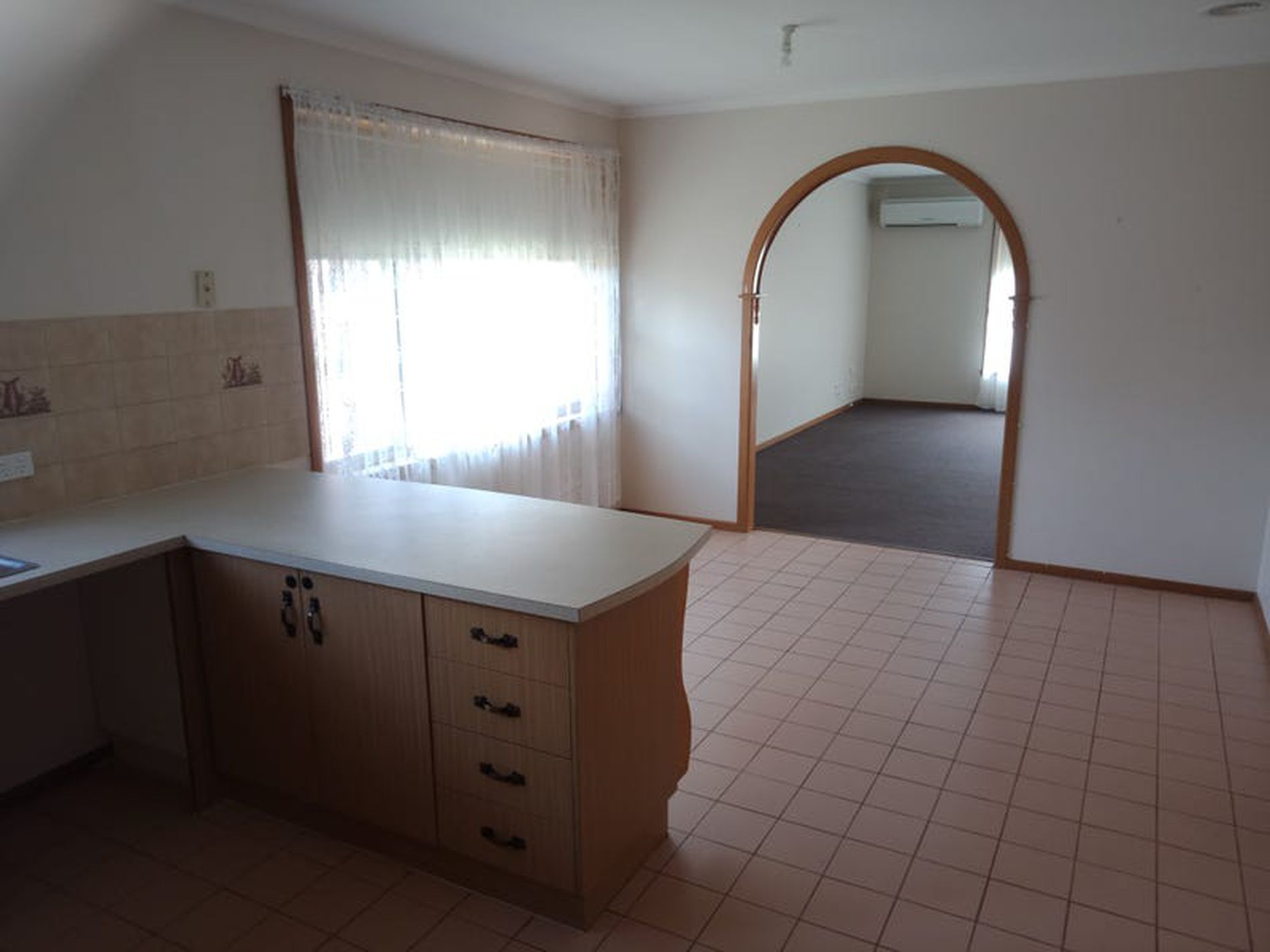 18 Burleigh Drive, Grovedale