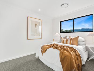 30 Felix Avenue, Horsley