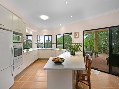 4 Masthead Quay, Noosa Waters