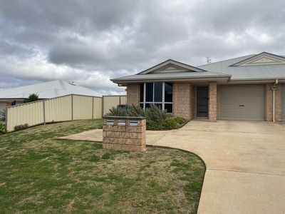 5 David Place, Kingaroy