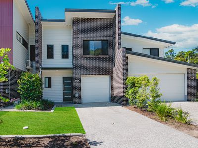 22 / 18 Tian Crescent, Upper Coomera