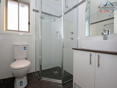 2 / 6 Edmund Blackett Close, St Clair