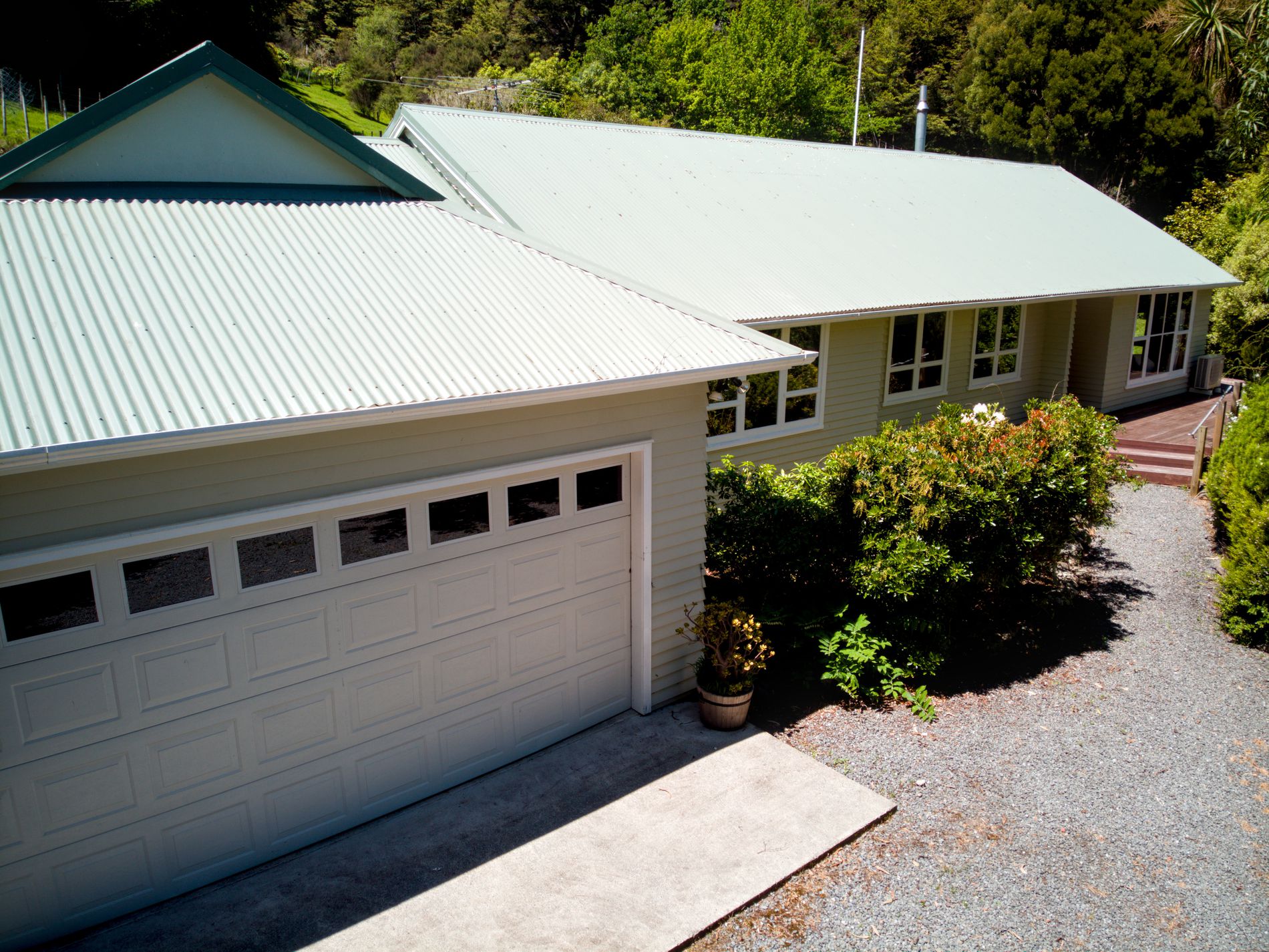 5C Janet Frame Way, Whitemans Valley