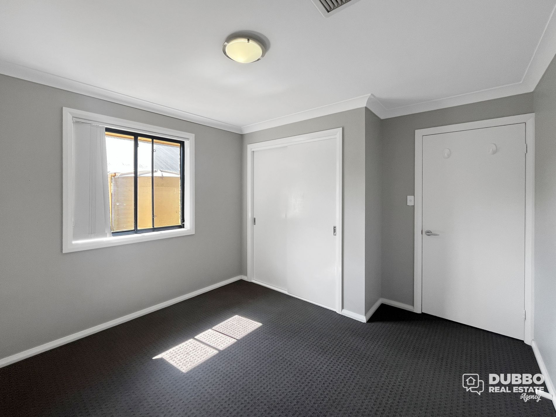 12 Glenshee Close, Dubbo