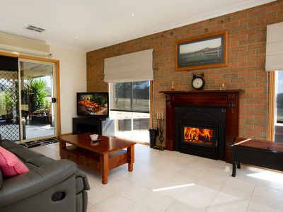 80 Main Road, Tallarook