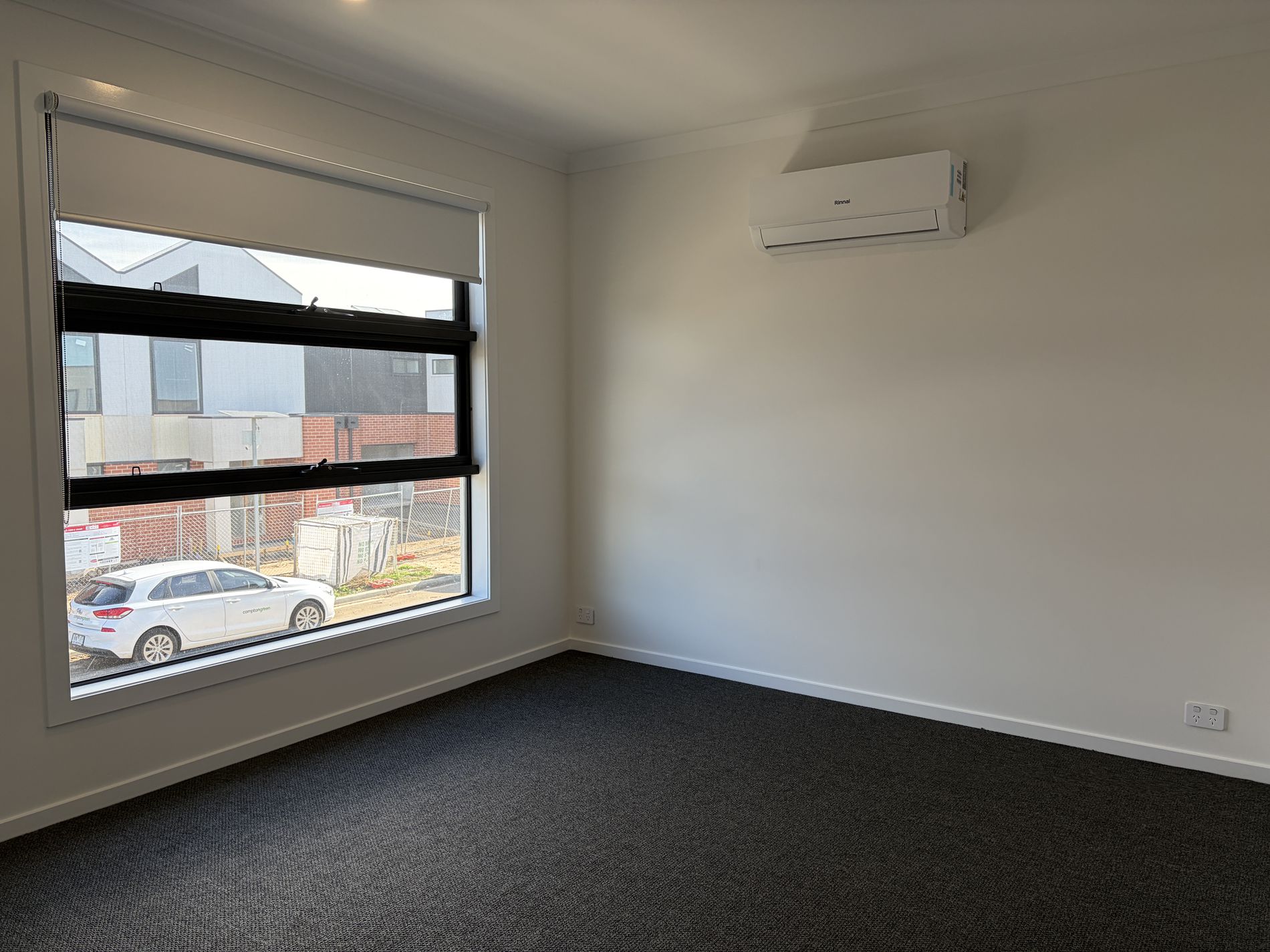 52 Timetable Street, Mambourin