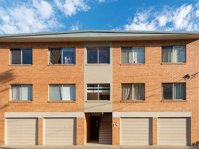 7 / 14 Alpha Street, Taringa
