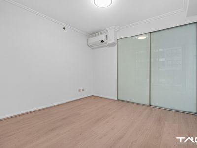 172 / 13-15 Hassall Street, Parramatta