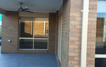 65 Jersey Crescent, Officer