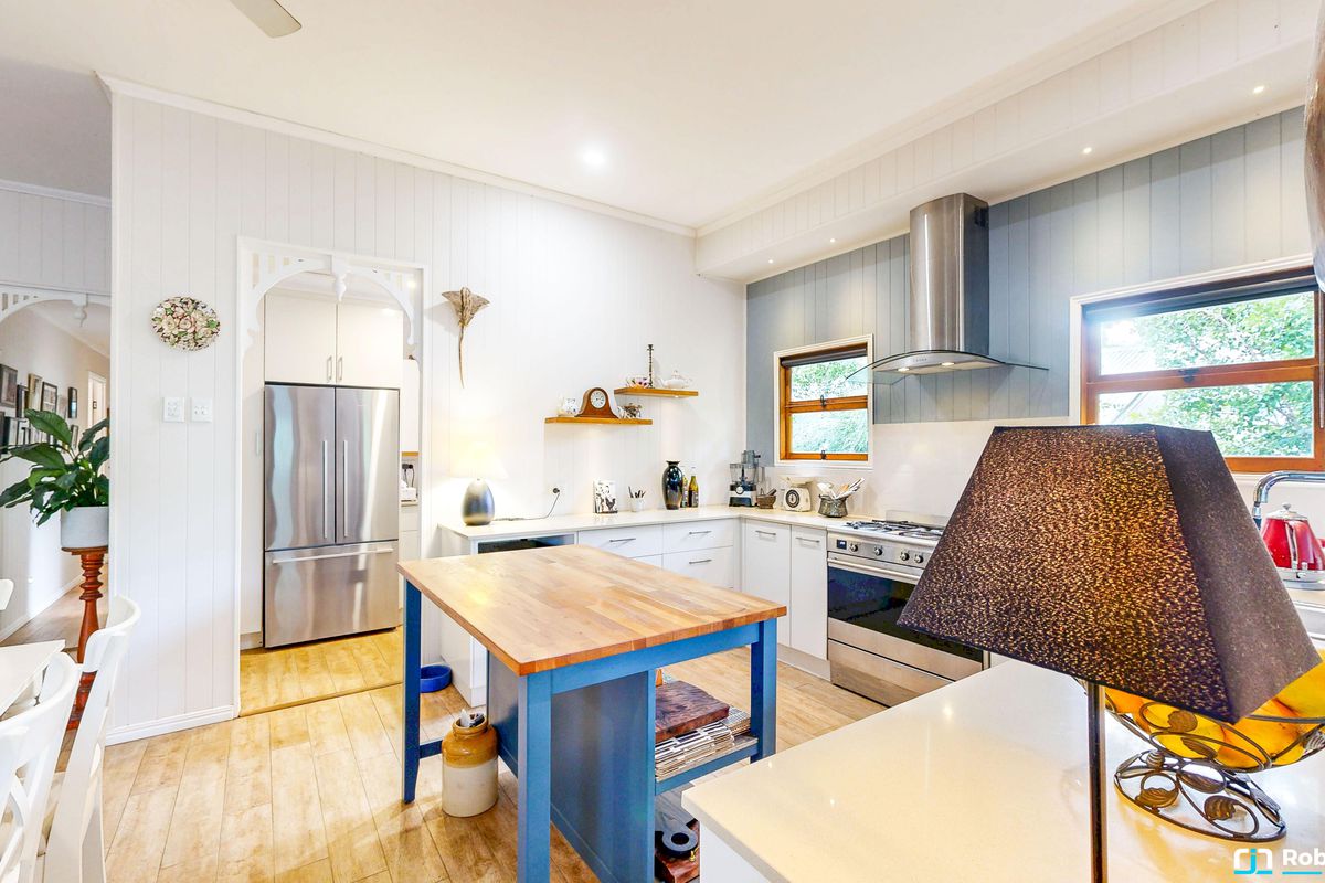 12 Morning Glory Dr, Cooroibah