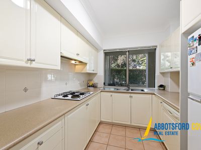 6 / 1 Blackwall Point Road, Abbotsford