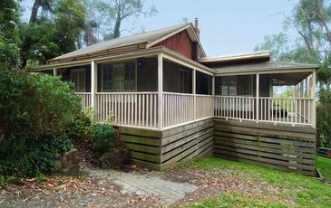 5 Armstrong Road, Beaconsfield Upper
