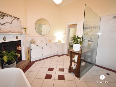 96 Rowan Street, Wangaratta