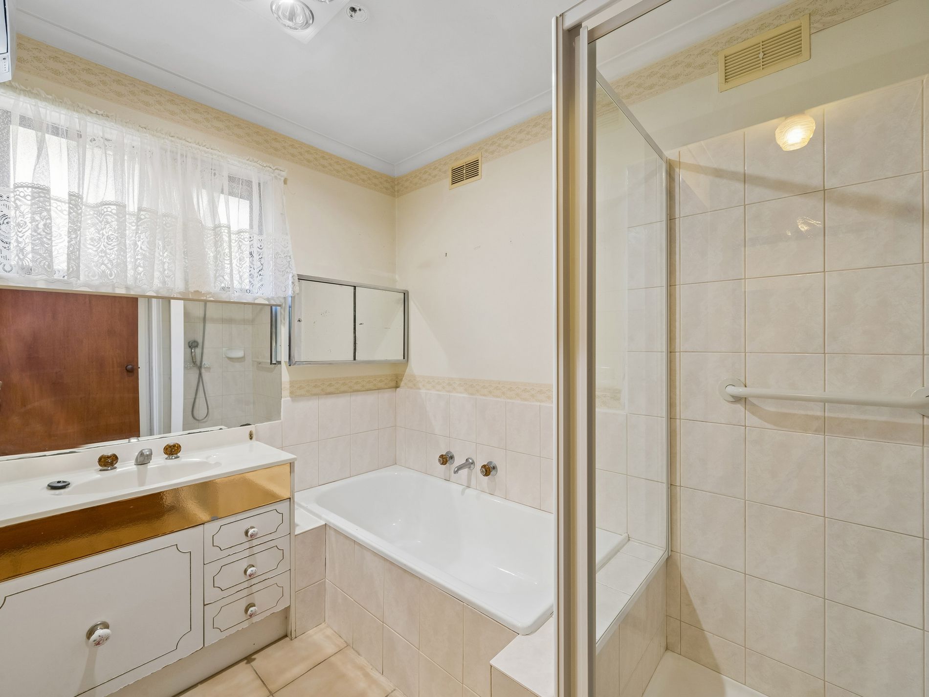 122 Tarcombe Road, Seymour