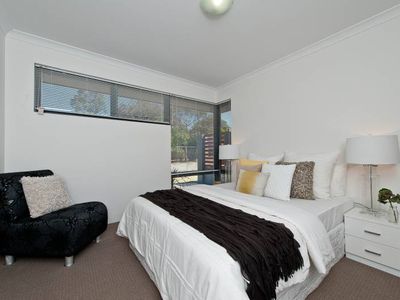 24 Gladstone Road, Armadale