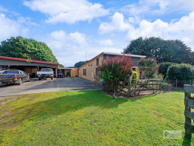 1316 Calder Road, Calder