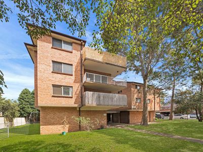 4 / 145 Pitt St, Merrylands