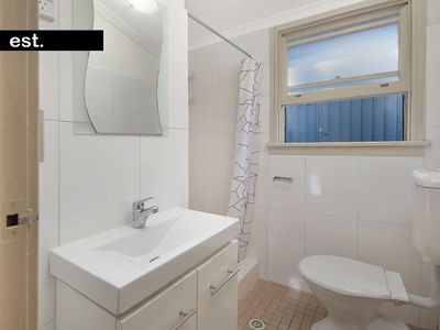 2 / 53 Yates Avenue, Dundas Valley