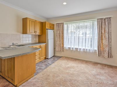 12 Haddrill Parade, Dalmeny