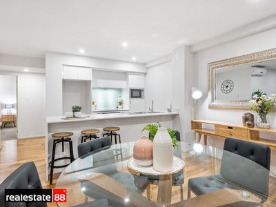 90 / 172 Railway Parade, West Leederville