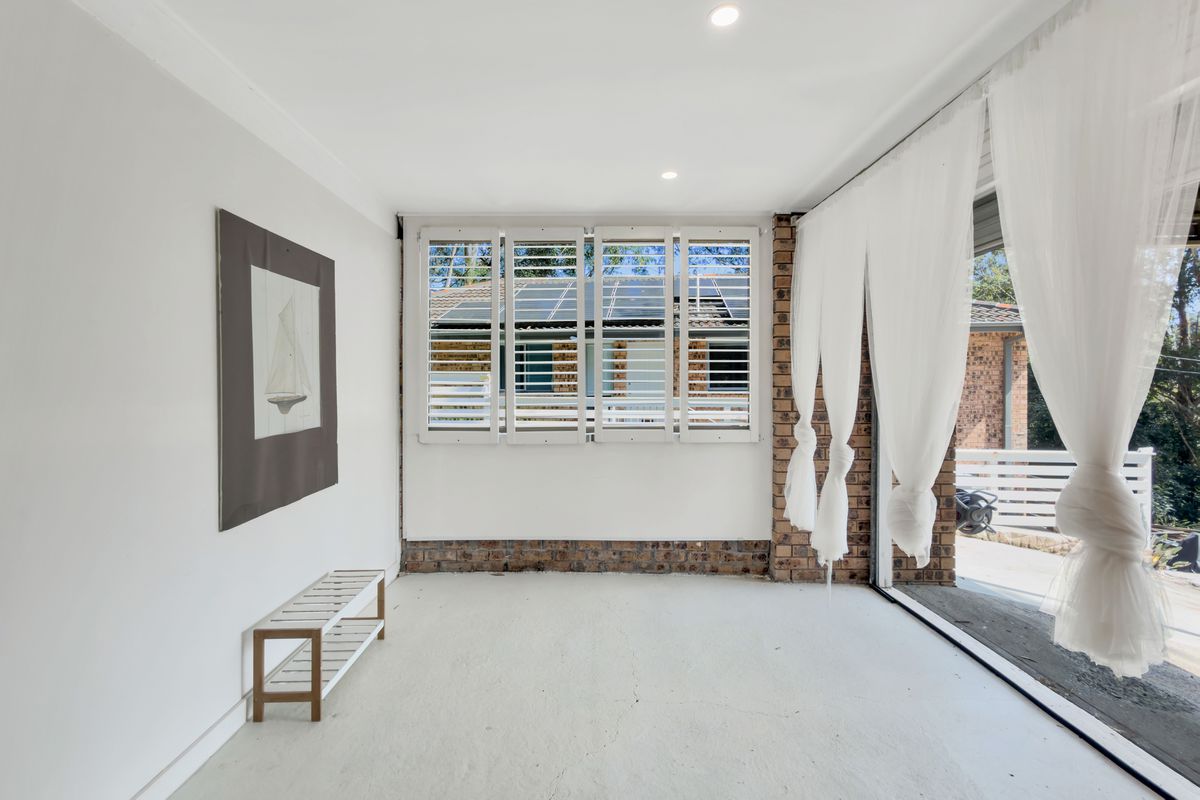 10 Mondy Crescent, Avoca Beach