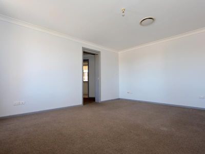 12 Sloman Court, Kelso