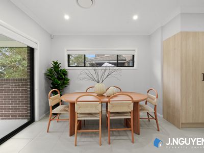 16A Woods Avenue, Cabramatta