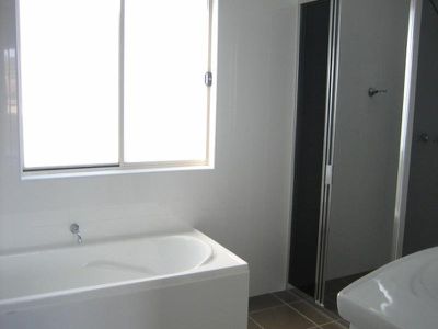 6 / 78 Addison Street, Lake Illawarra