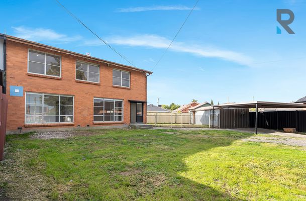 33 Rosedale Crescent, Dallas