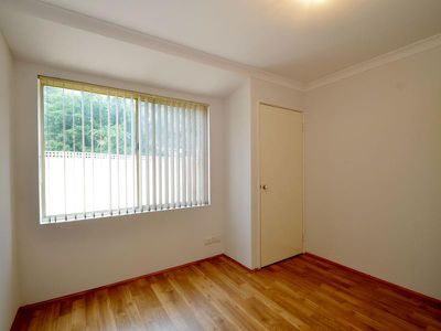 2 Barrul Place, Thornlie