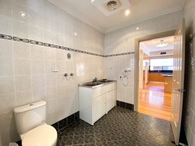 41A Junction Road, Beverly Hills