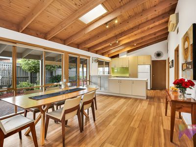 5 Karleen Court, Mornington