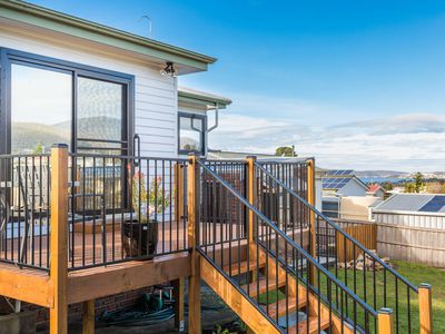 59 Hilton Road, Claremont