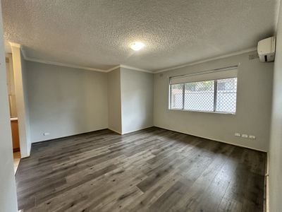 3 / 11 Crown Street, Granville