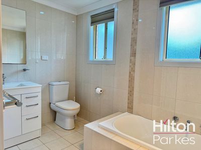 14 McCann Place, Hassall Grove