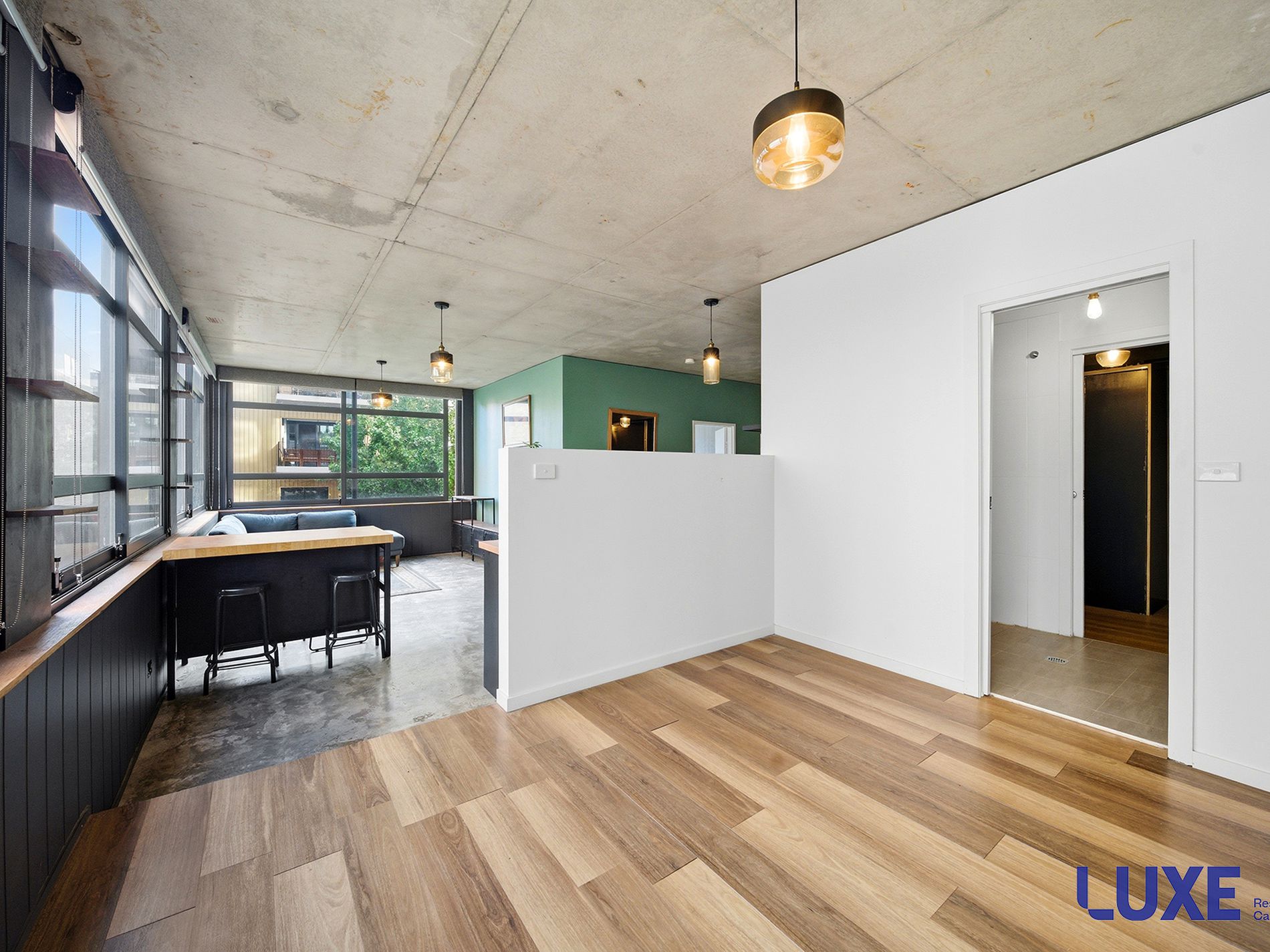 UG01 / 9 The Causeway, Kingston