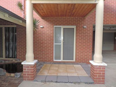 A / 7 Changton Way, Westminster